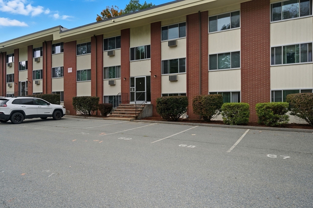 74 Beach Street, Bldg 5 3