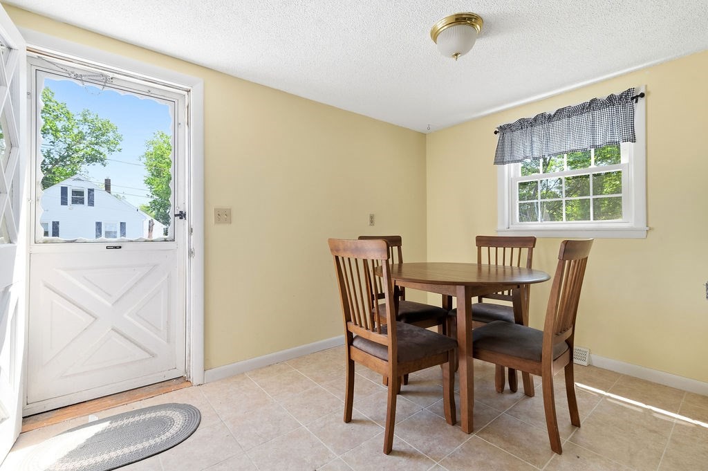 258 Mansfield Ave