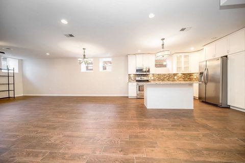 81 Broadway 1 Chelsea MA 02150