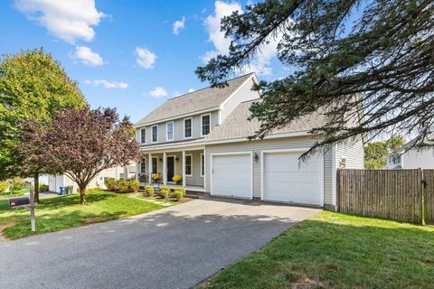 96 Cook Ln Marlborough MA 01752