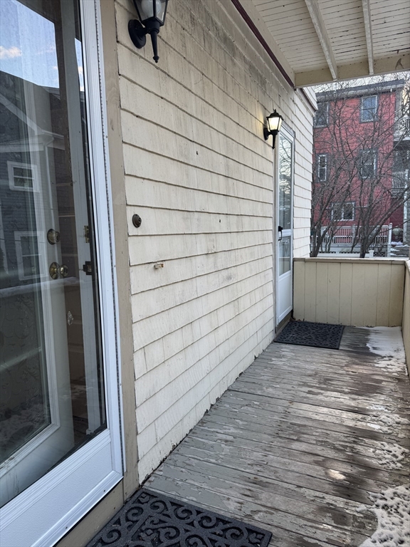 453 Huron Ave