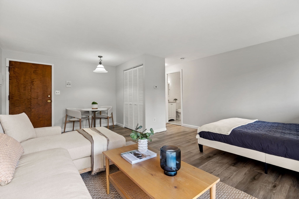 66 Main St 37A