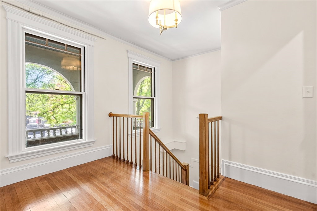 18 Loring Avenue 2