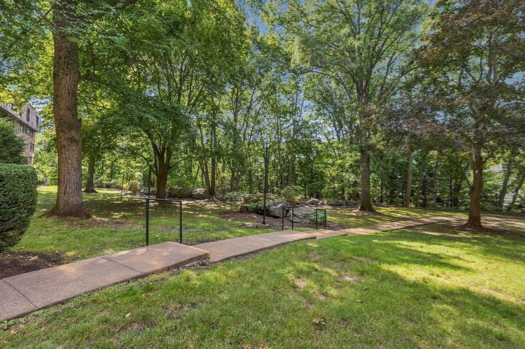 406 Paradise Road #3H, Swampscott, MA Photo #40