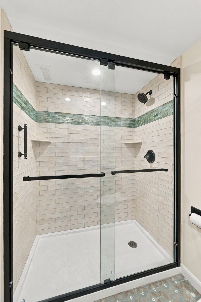 406 Paradise Road #3H, Swampscott, MA Photo #26