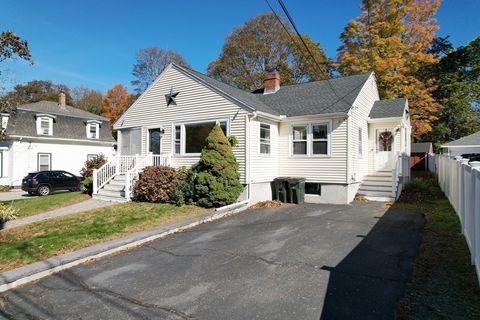 34 Duncklee Avenue Stoneham MA 02180