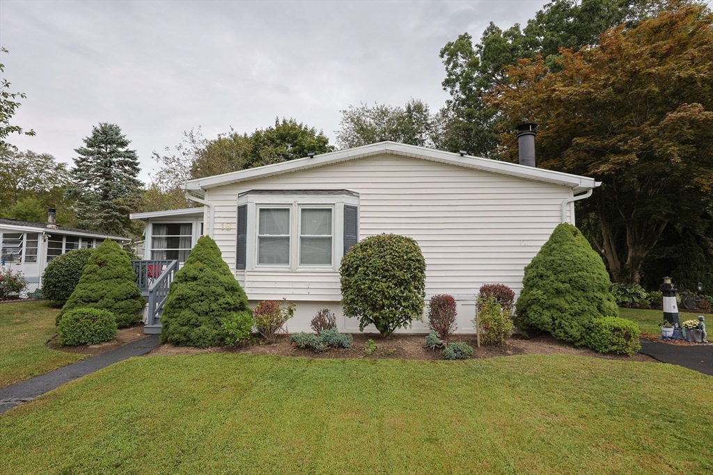 18 American Ave