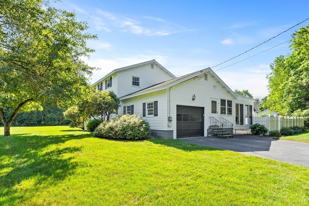 11 Heald Rd