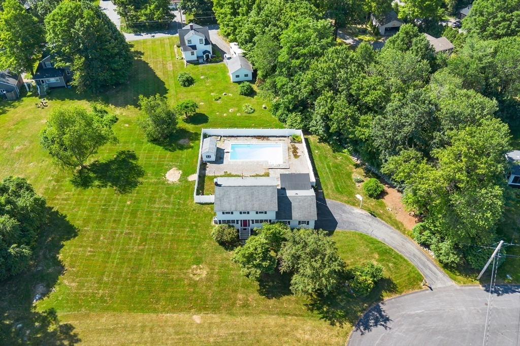 11 Heald Rd