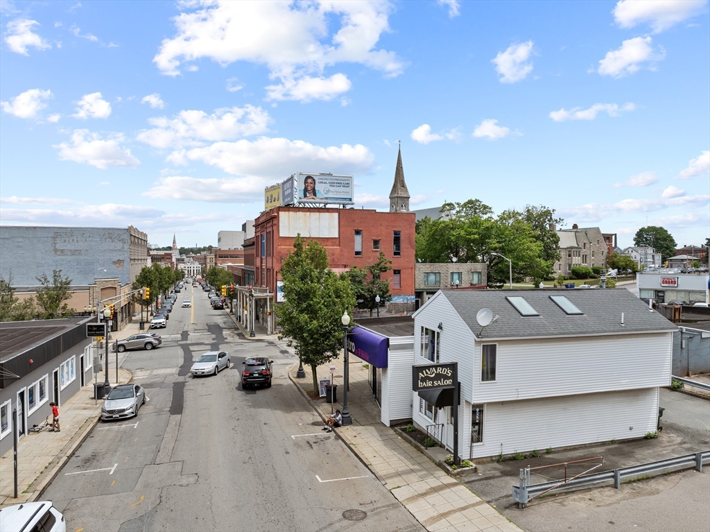 348 S Main St