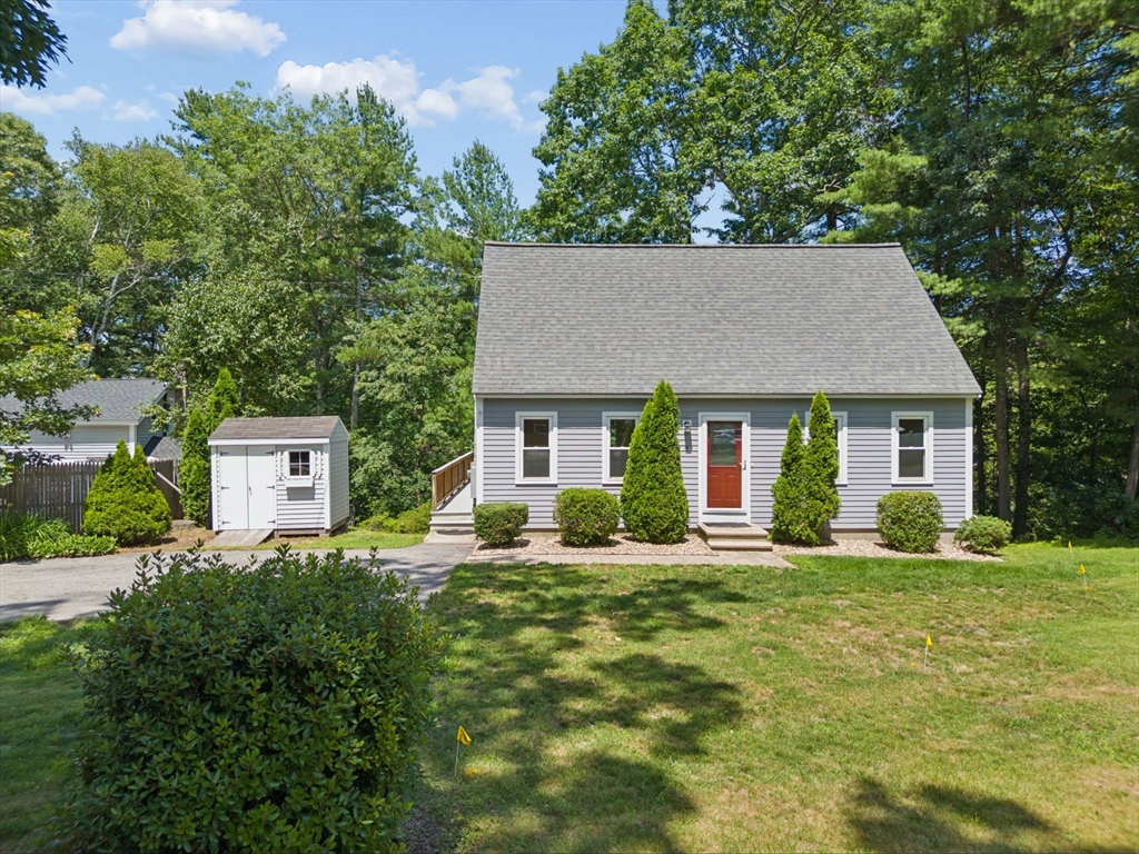 15 Pine Grove Rd