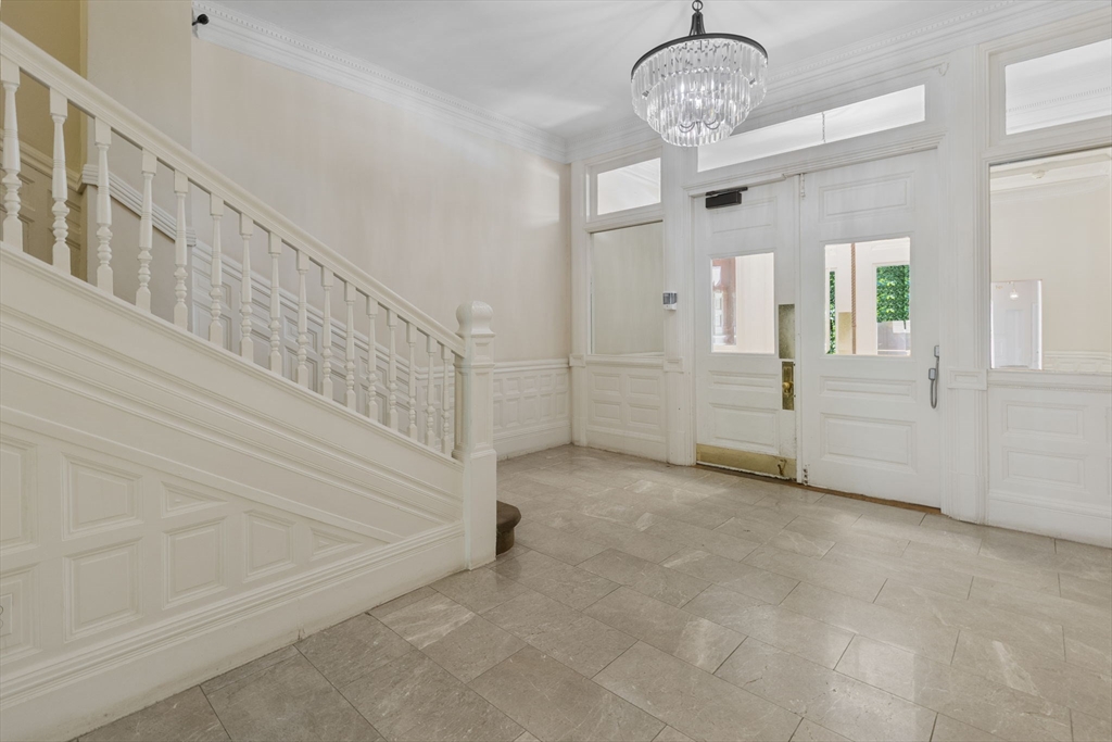 290 Commonwealth Ave 11