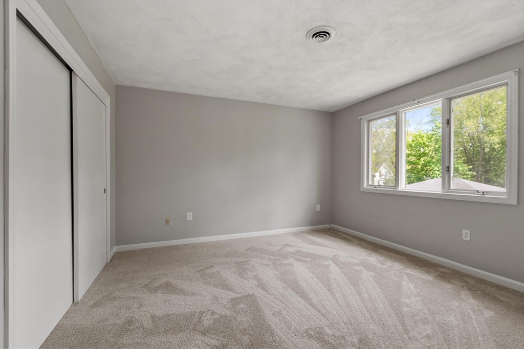 13 Warren Ave #B, Chelmsford, MA Photo #17