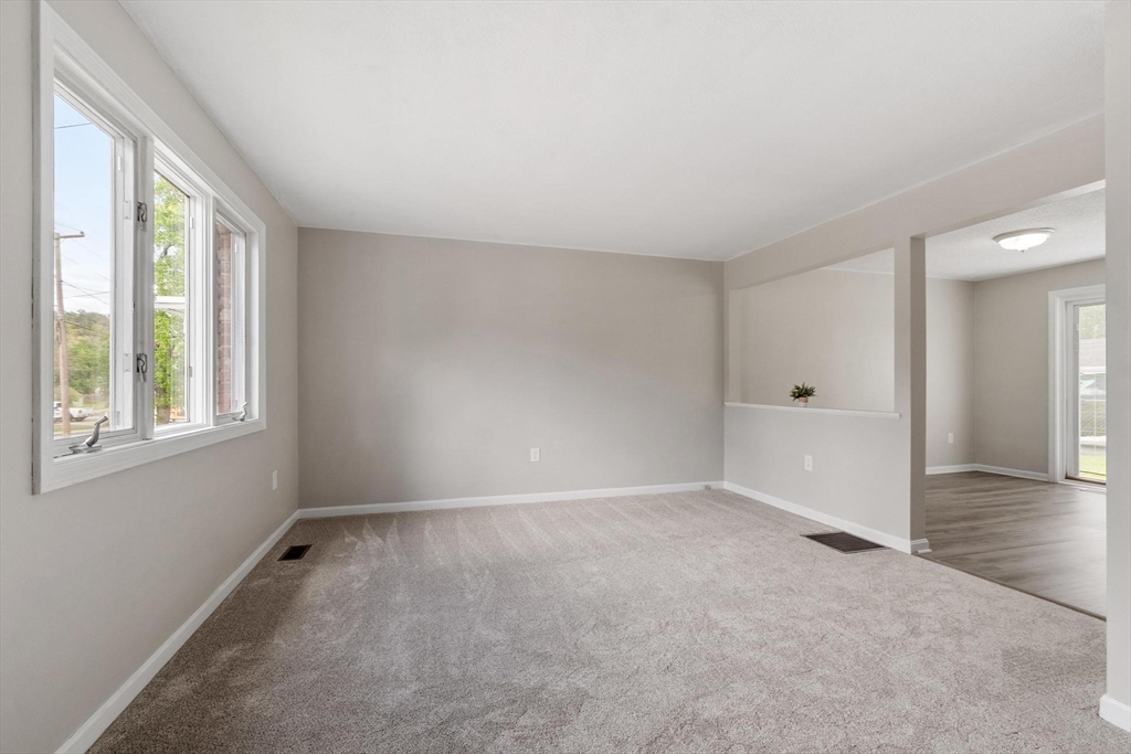 13 Warren Ave #B, Chelmsford, MA Photo #25
