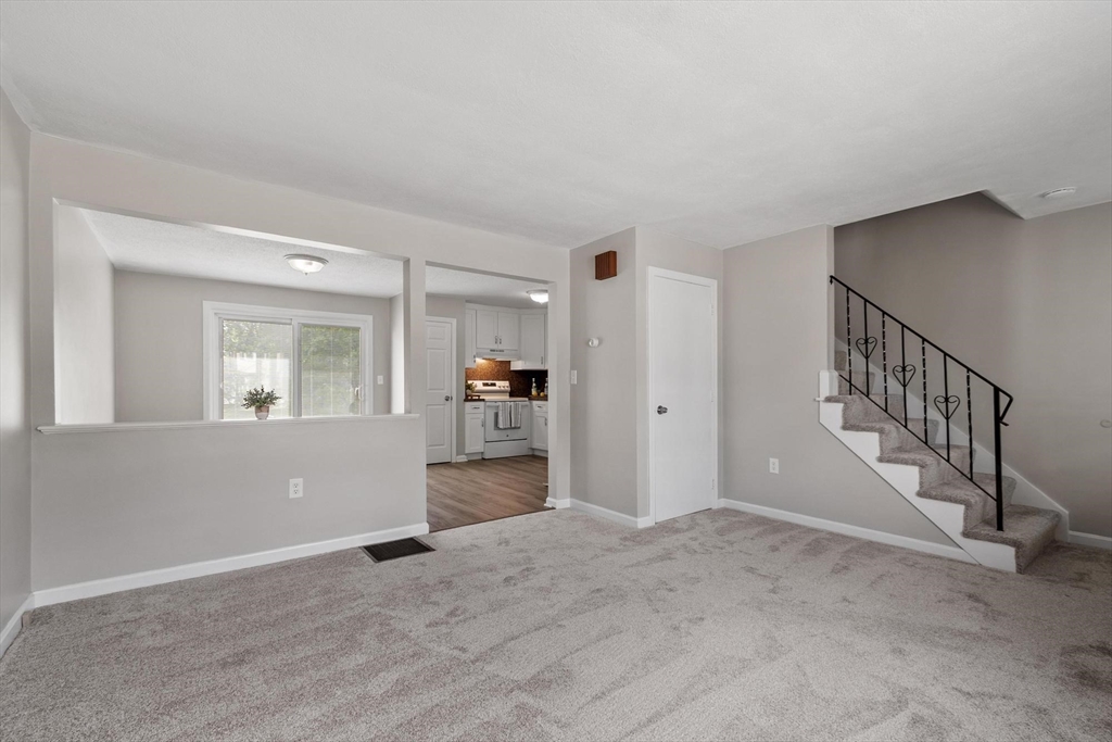 13 Warren Ave #B, Chelmsford, MA Photo #23