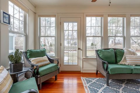 34 Porter Lane Hamilton MA 01982