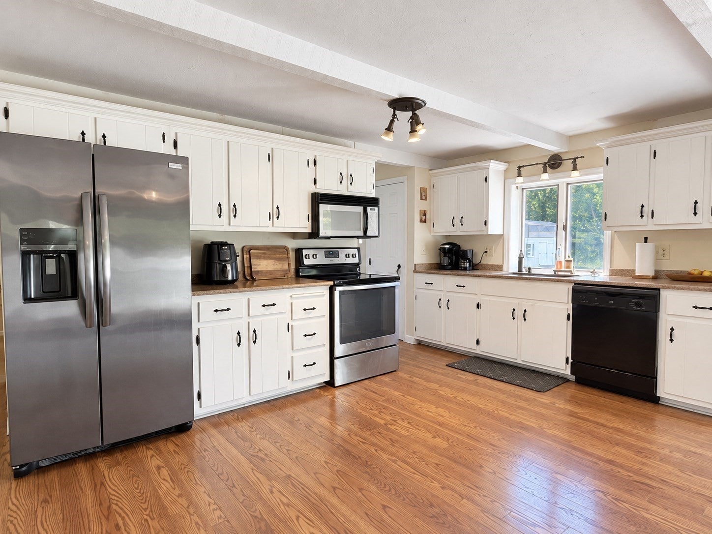 75 Desert Brook Rd