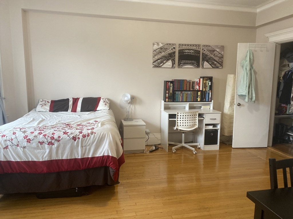 464 Commonwealth Avenue 34