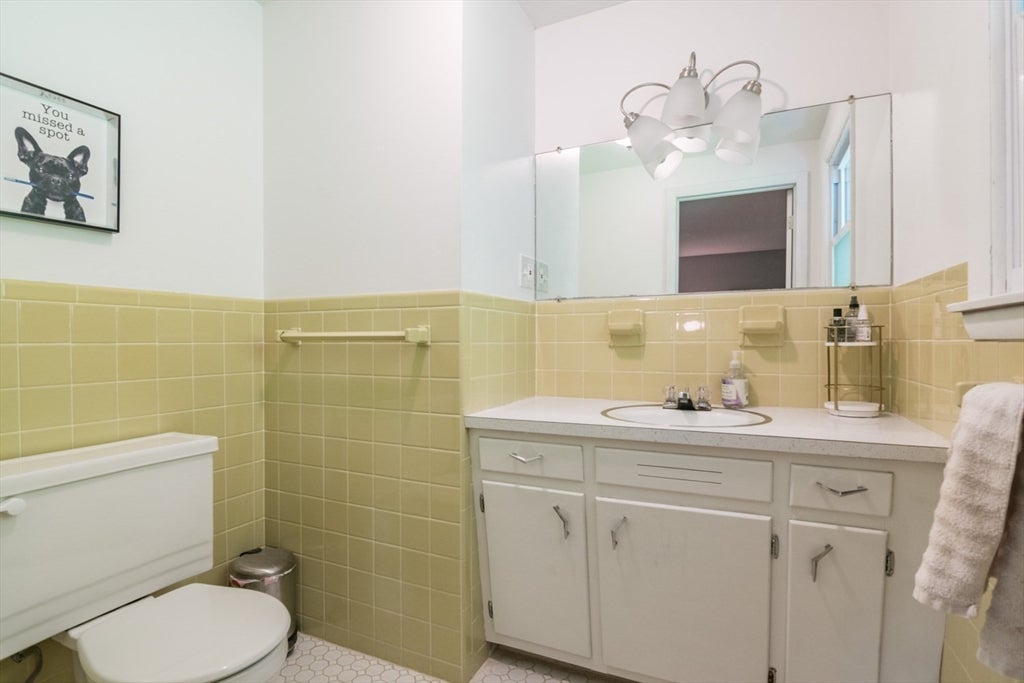 3 Montgomery Ave, Holyoke, MA, 3 Montgomery Ave, Holyoke, MA Photo #13