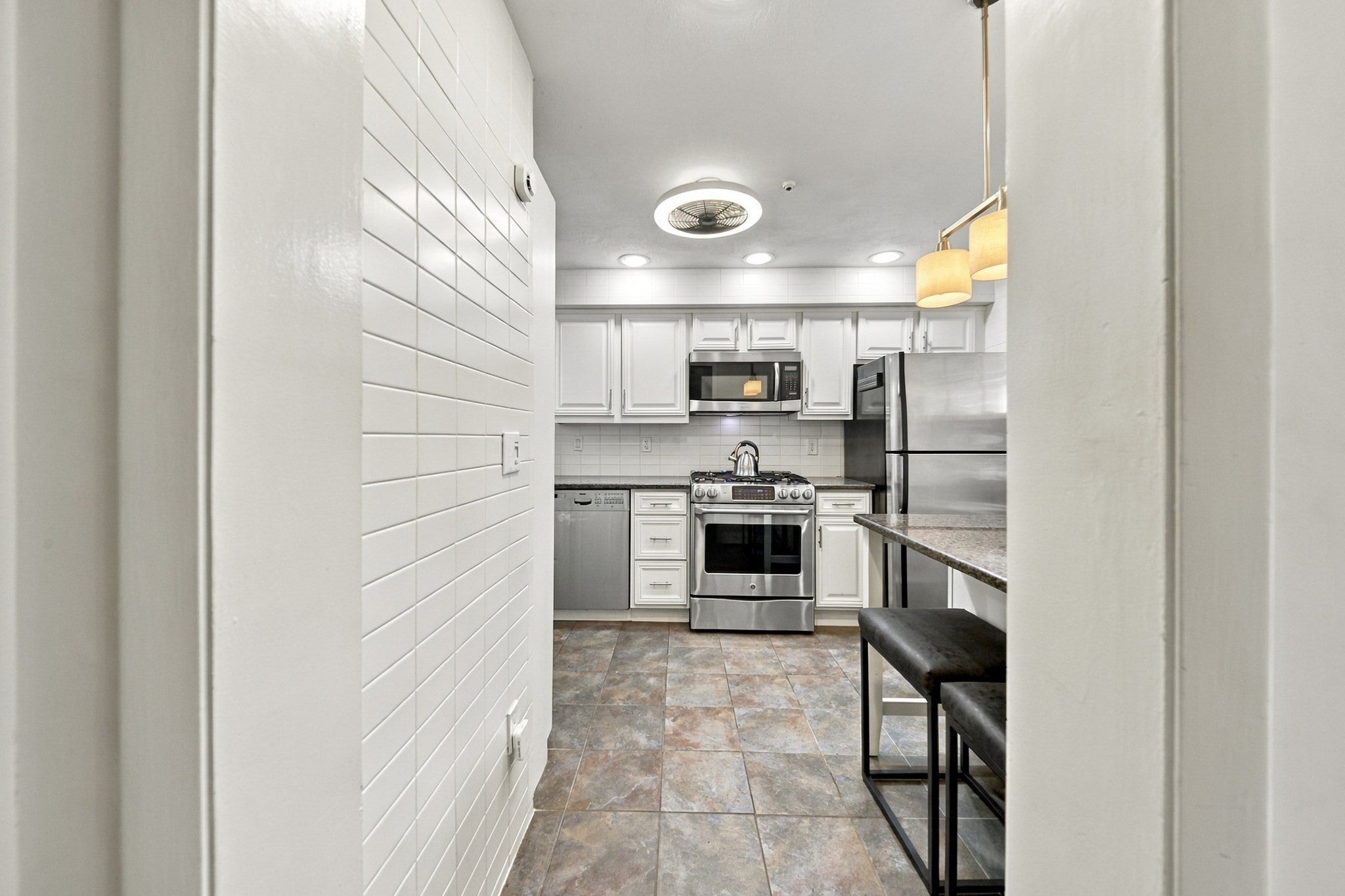 50 Edward Drive #50, Stoughton, MA, 50 Edward Drive #50, Stoughton, MA Photo #2