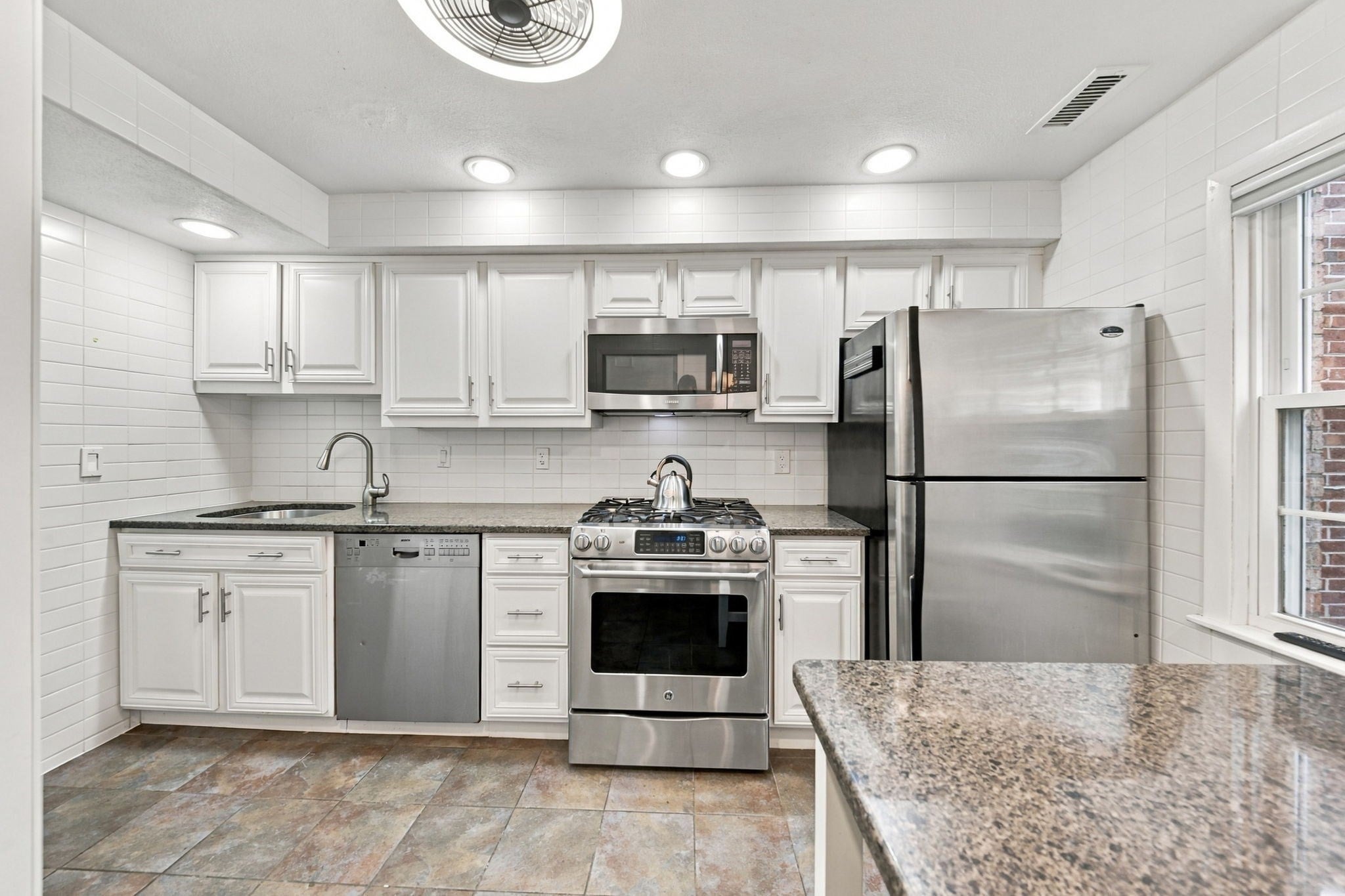 50 Edward Drive #50, Stoughton, MA, 50 Edward Drive #50, Stoughton, MA Photo #3