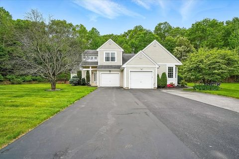 15 Eagle Dr 15 Shrewsbury MA 01545