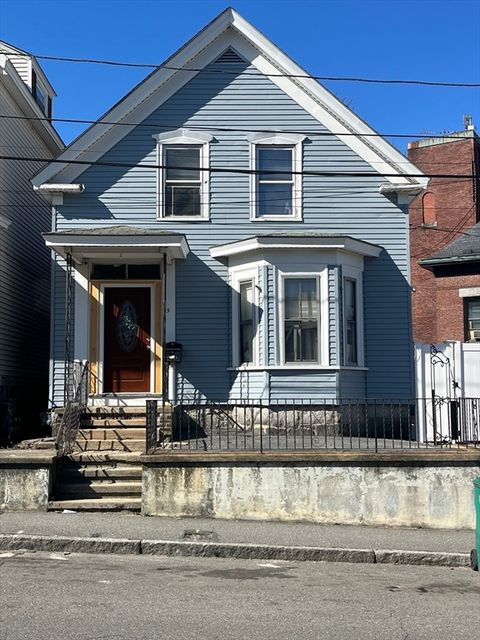 5 South Whipple St Lowell MA 01852
