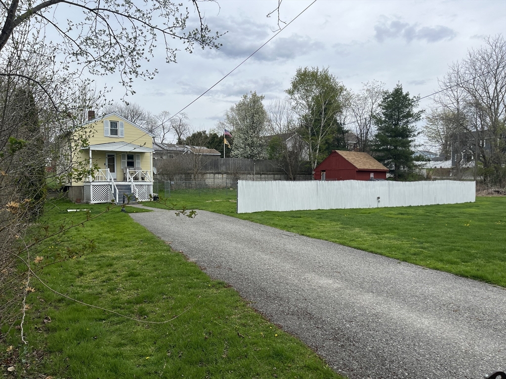 62 Hull St