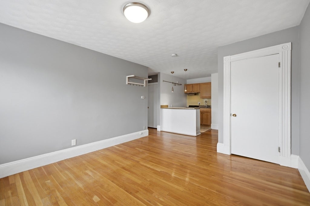 193 Concord Avenue #8, Cambridge, MA, 193 Concord Avenue #8, Cambridge, MA Photo #4