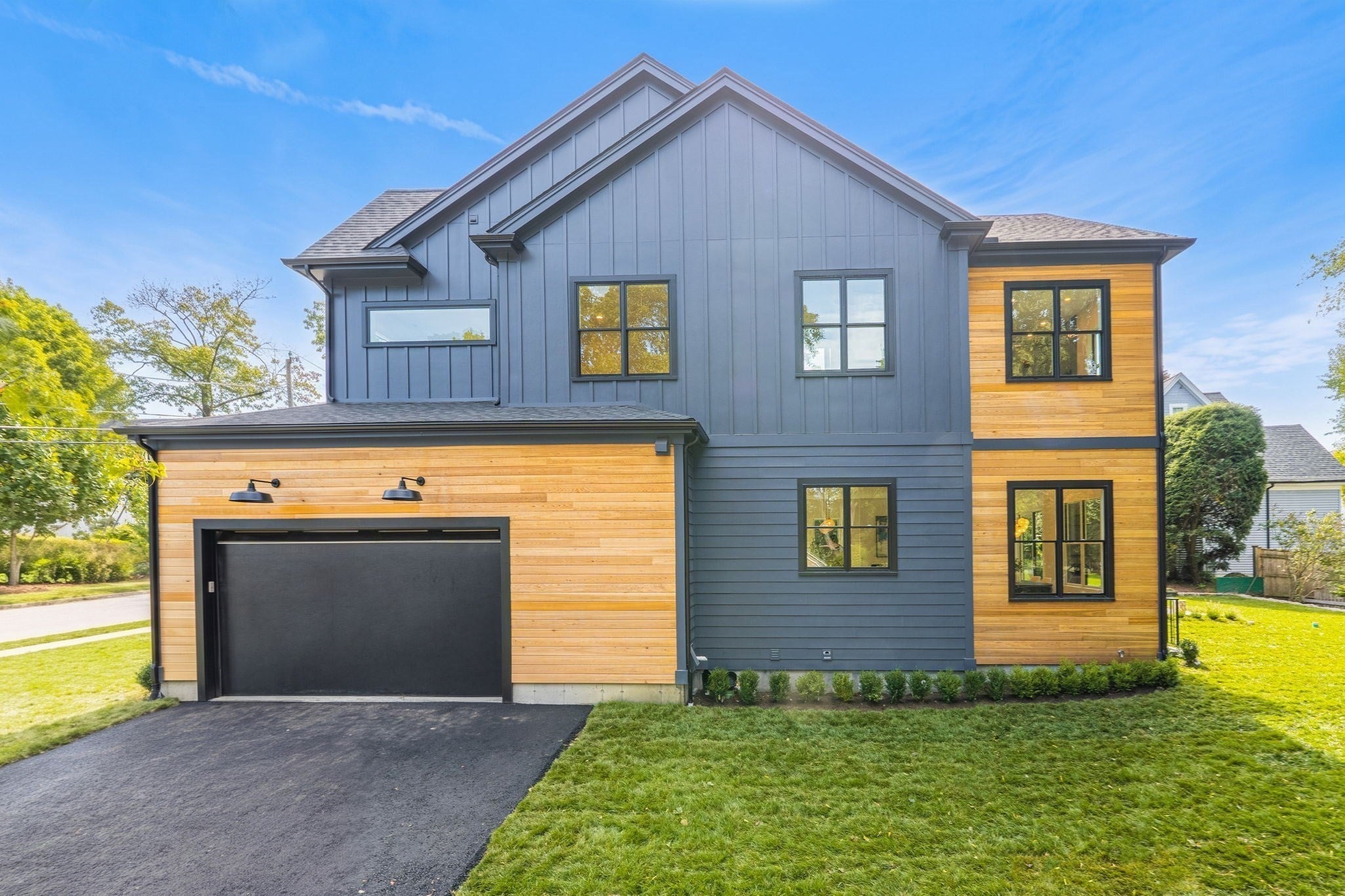 42 Lindbergh Ave