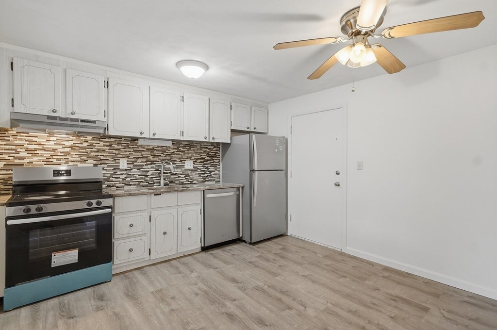 924 Main Street #12, Woburn, MA, 924 Main Street #12, Woburn, MA Photo #3
