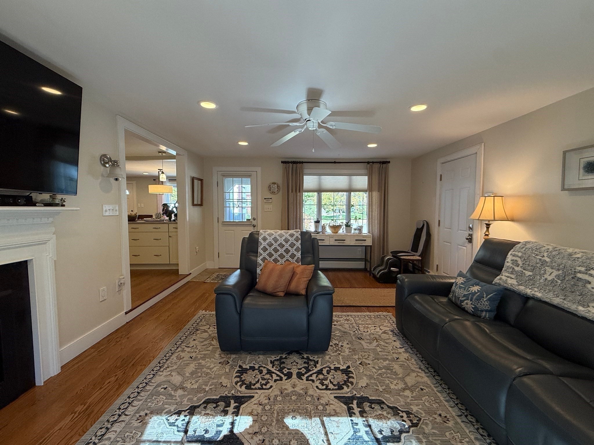 84 Nancy Ave, Dracut, MA, 84 Nancy Ave, Dracut, MA Photo #4