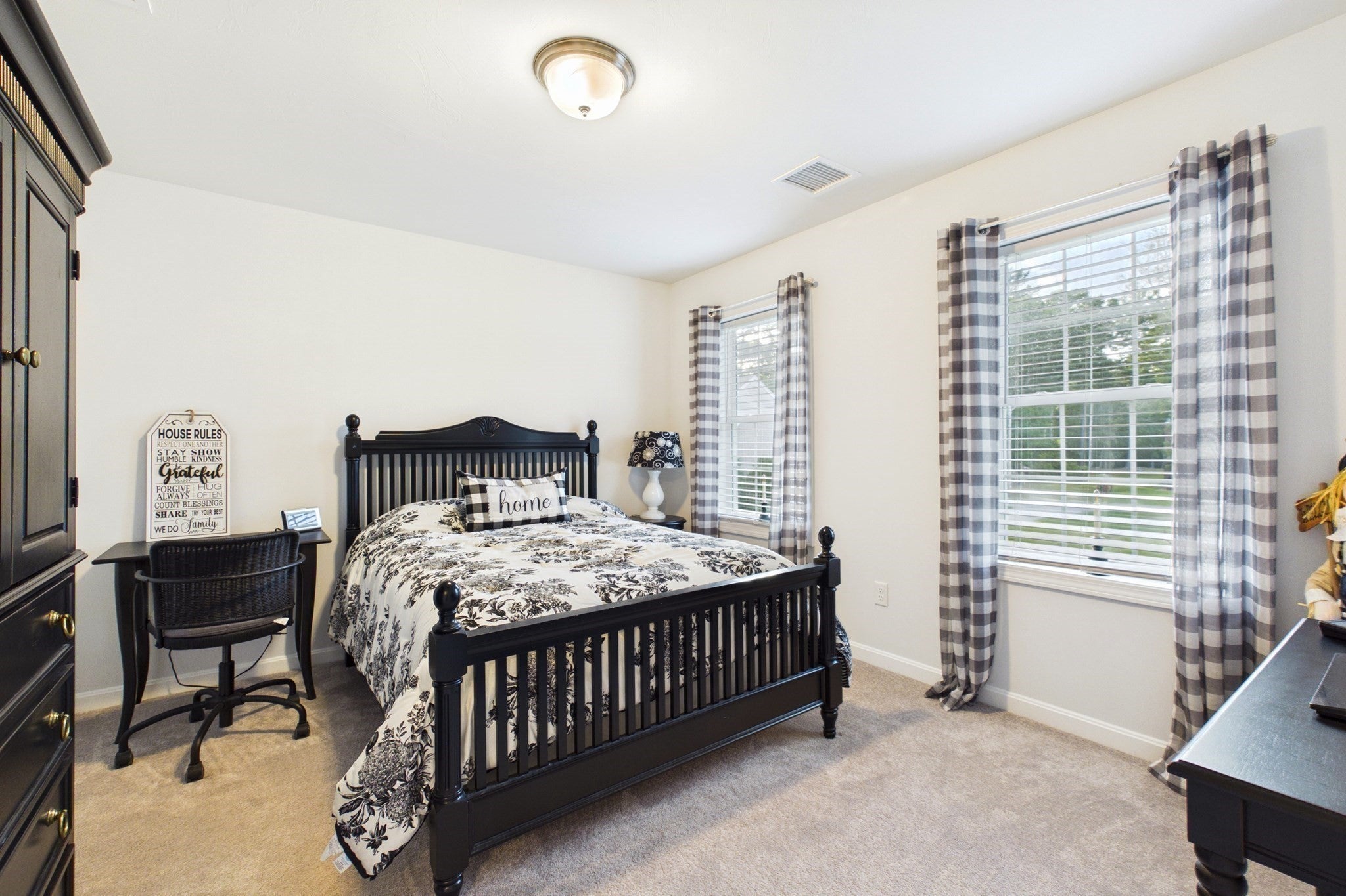 232 Collins Corner Rd, Dartmouth, MA Photo #25