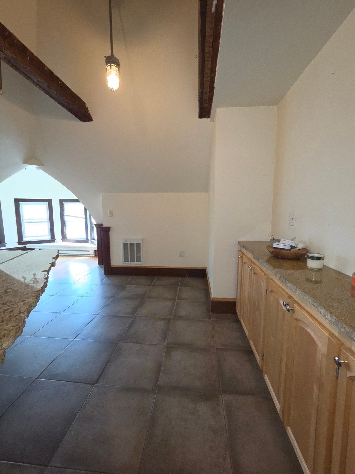 659 Southbridge Street 3