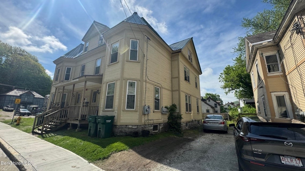 70-72 Chase Avenue