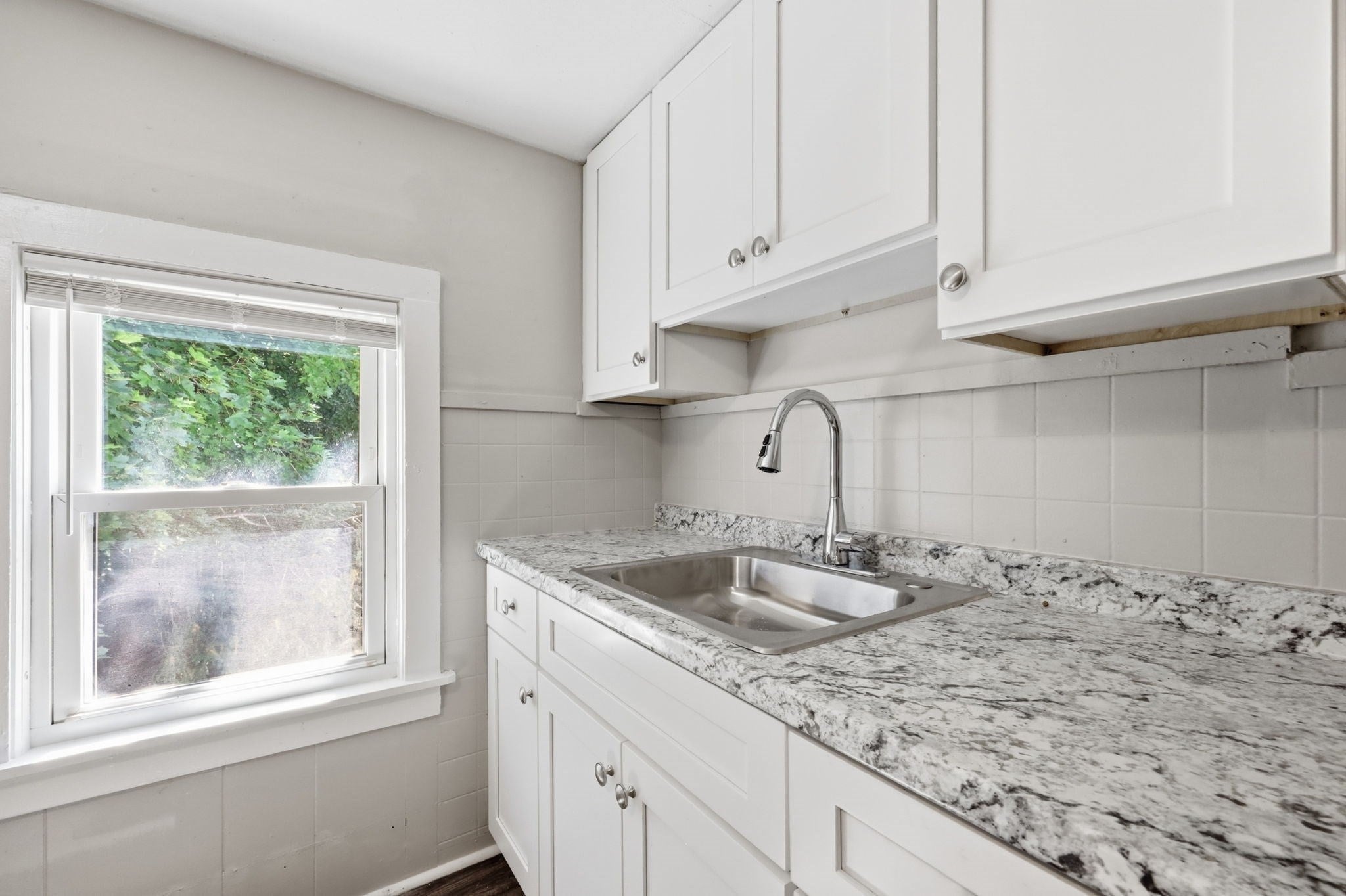 814 College Hwy, Southwick, MA Photo #19