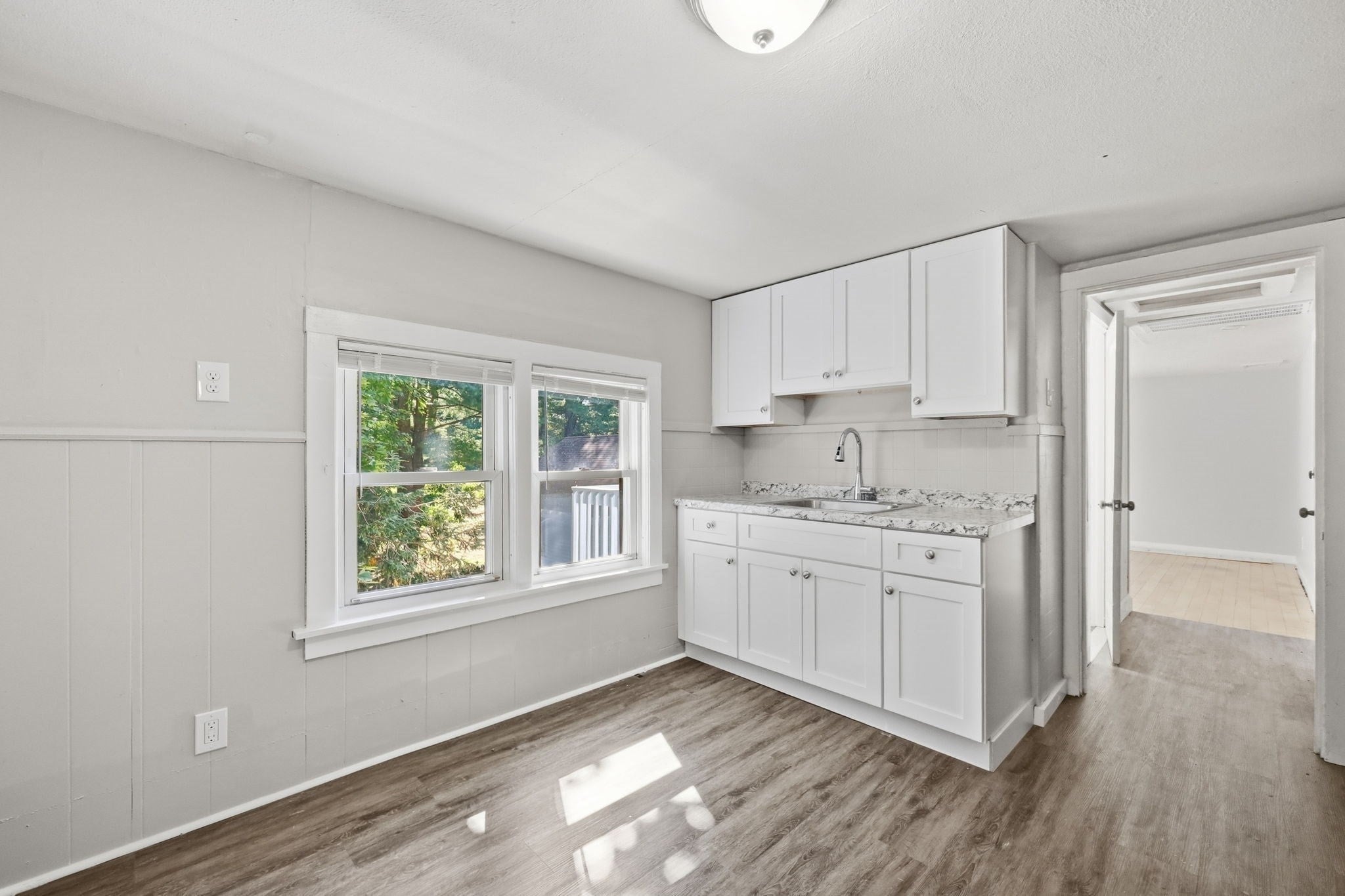 814 College Hwy, Southwick, MA Photo #18