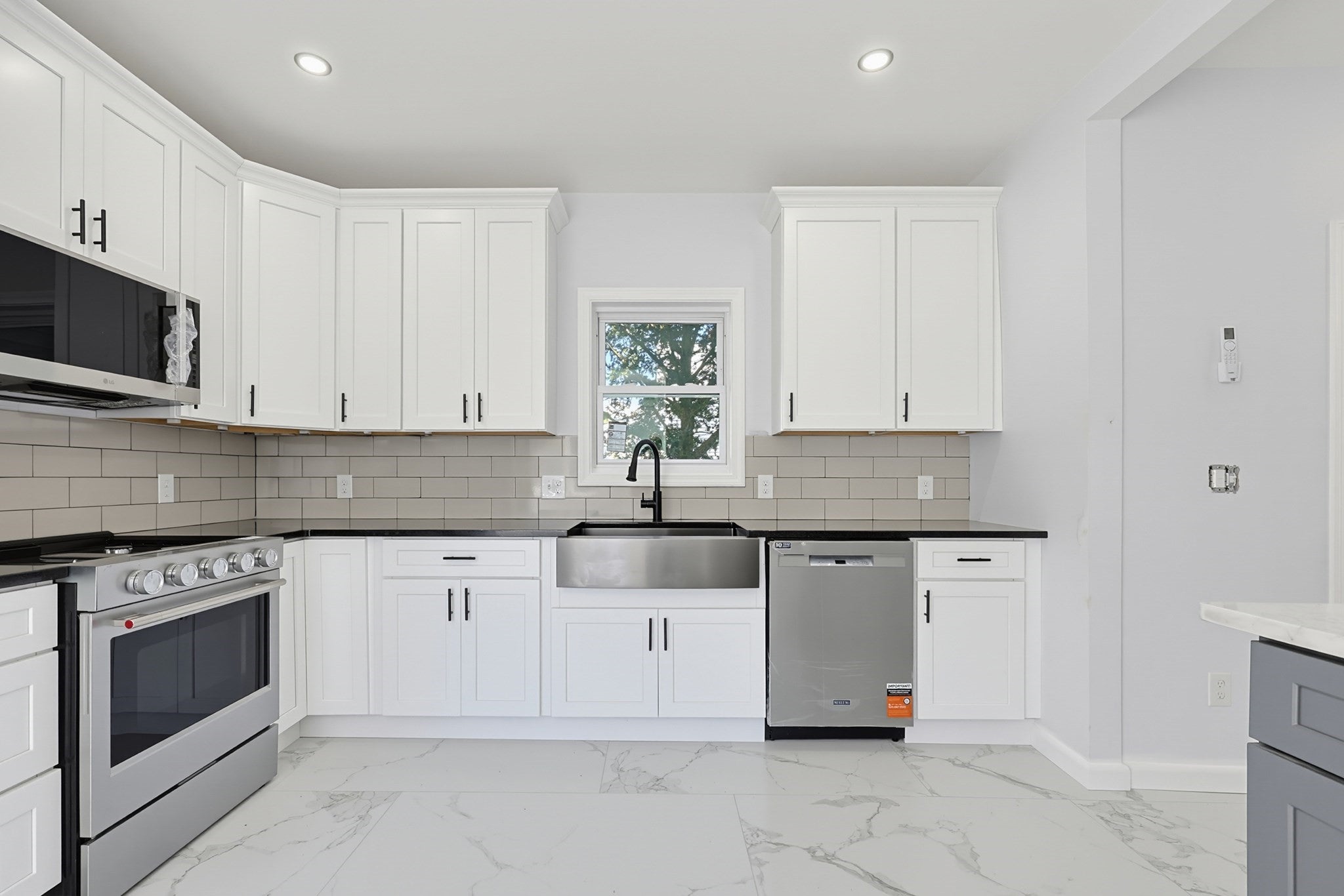 9 Chester St, Taunton, MA Photo #19