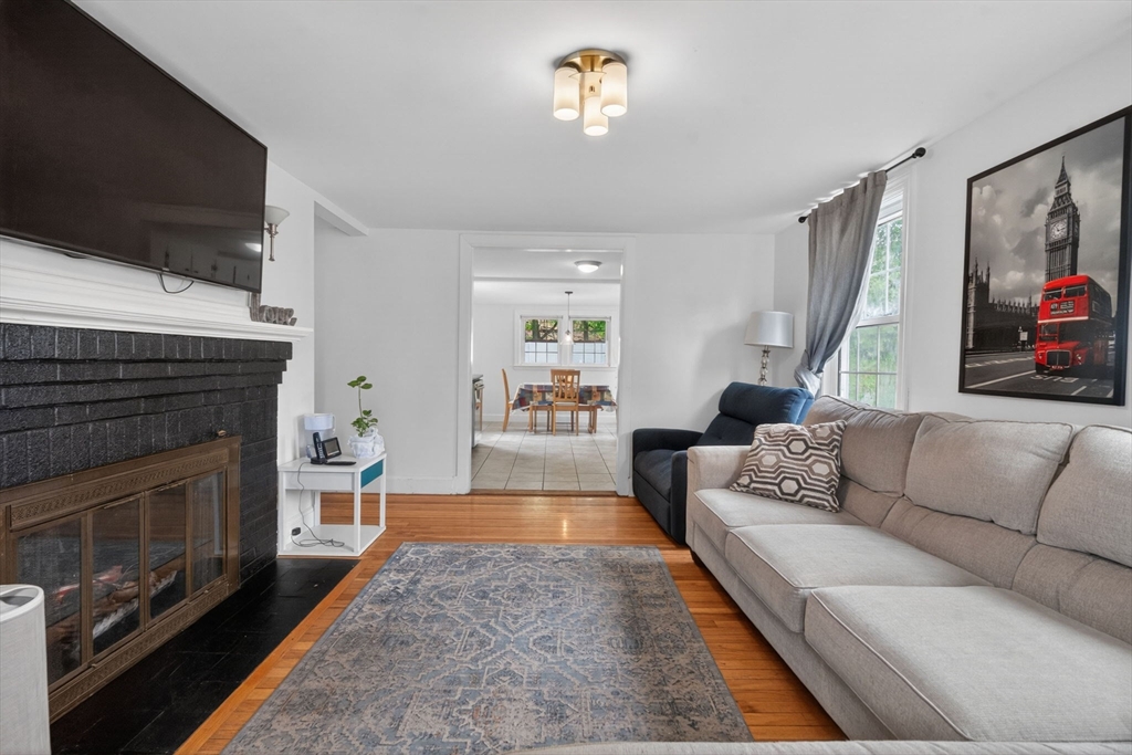 239 Washington Street, Norwood, MA Photo #4