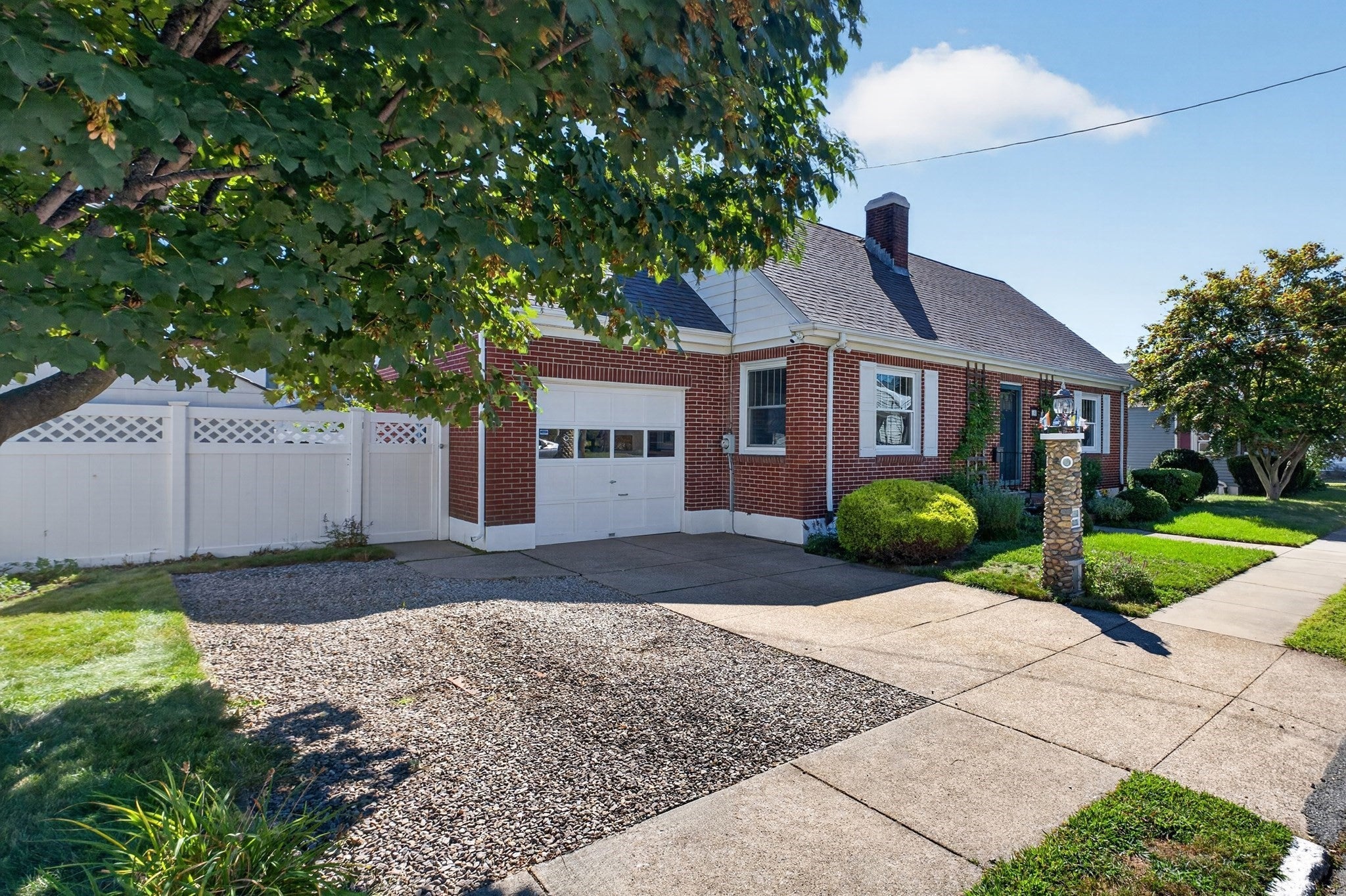 10 West St, New Bedford, MA Photo #4