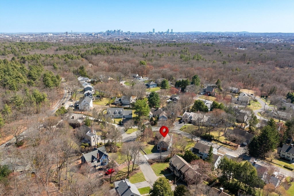 Winchester, Massachusetts 01890, United States, 4 Bedrooms Bedrooms, ,4 BathroomsBathrooms,Residential,Pending,104178