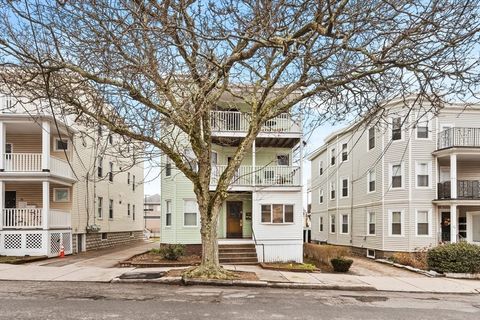 90 Conwell Ave Somerville MA 02144