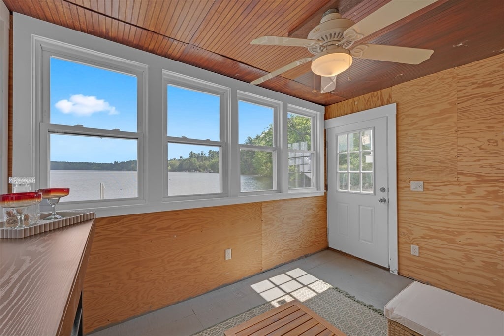 1 Summer Village Rd, Westford, MA Photo #17