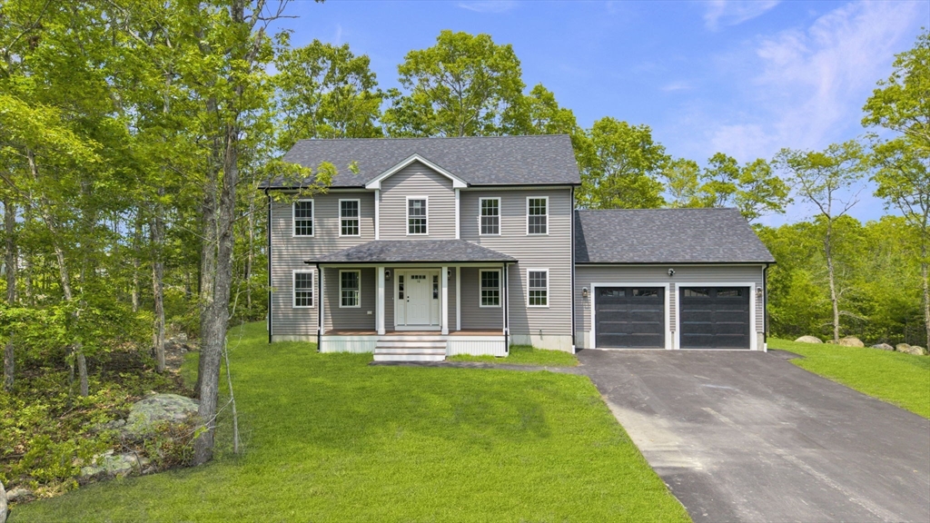 16 Indian Grass Cir