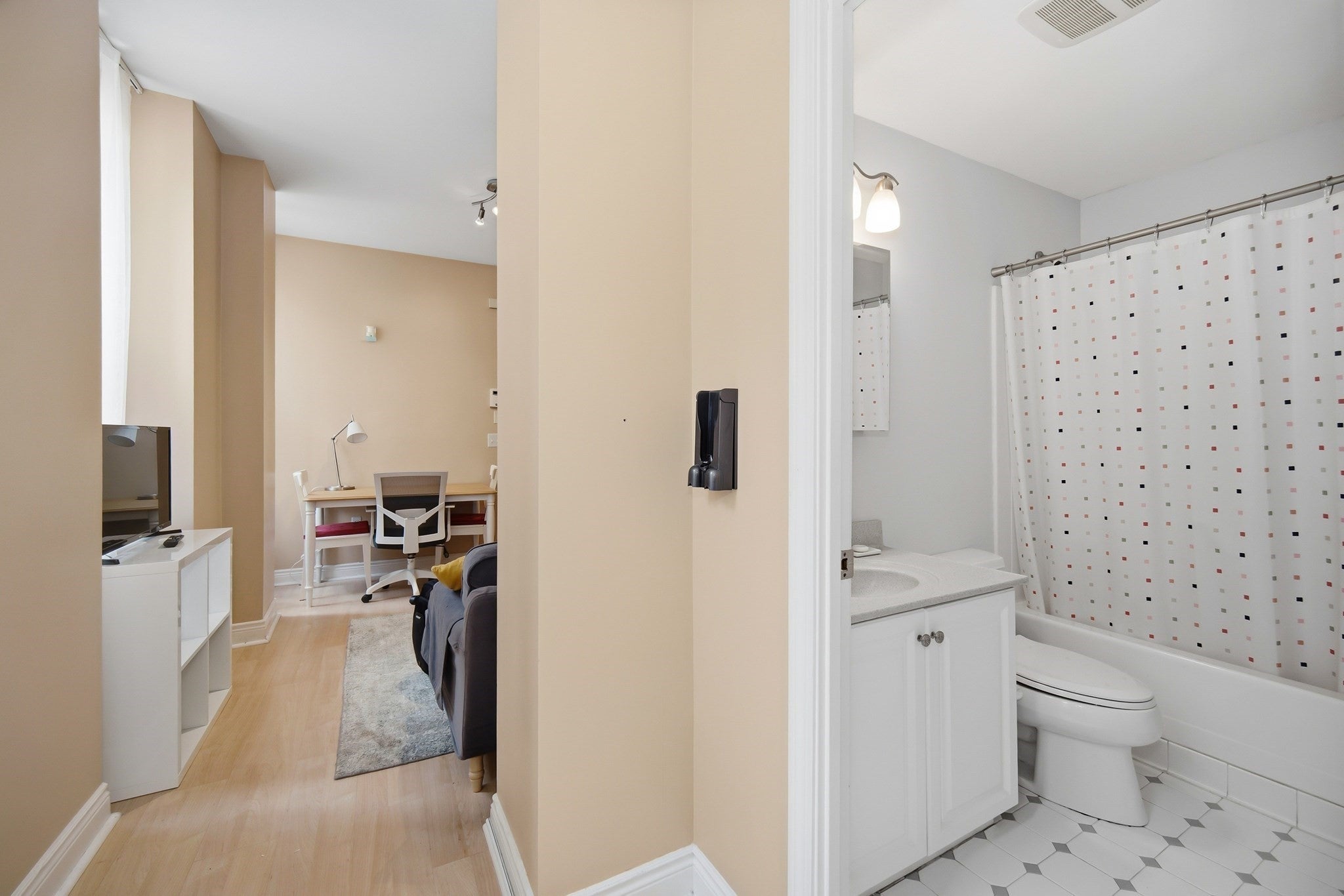 4 Charlesgate E #107, Boston, MA Photo #6