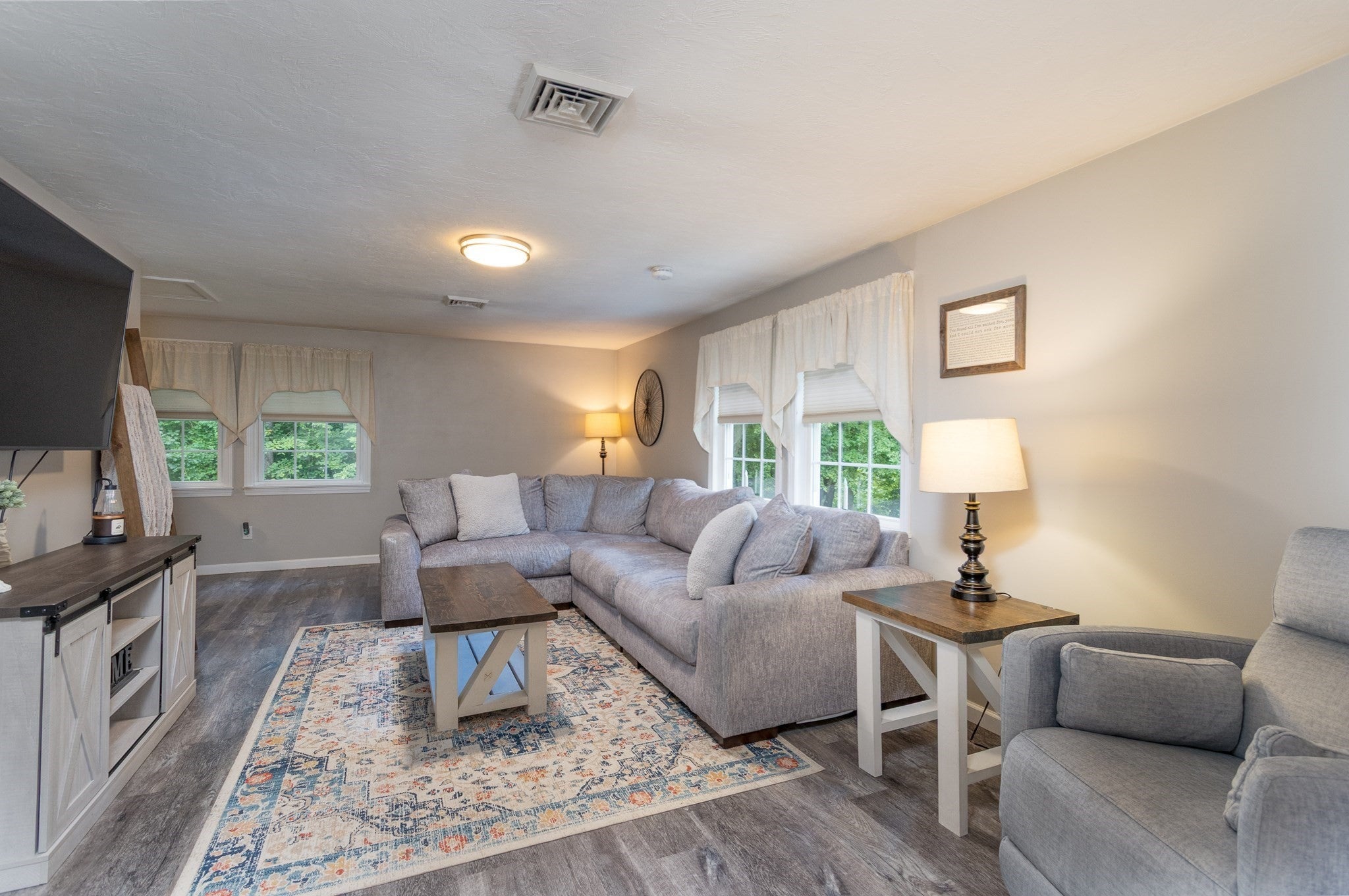 113 Charlton Rd