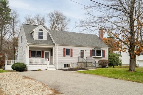 11 Violet Rd Burlington MA 01803
