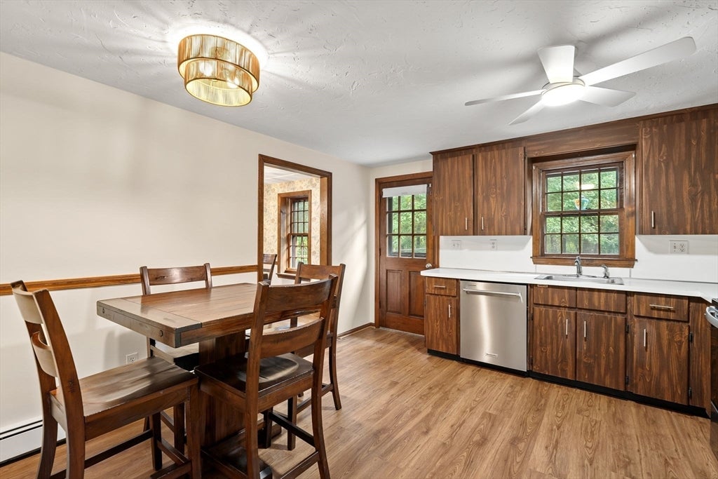 35 Lowell Road, Pembroke, MA Photo #9