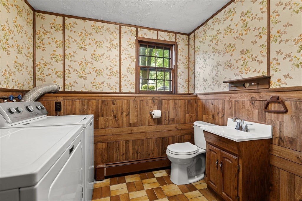 35 Lowell Road, Pembroke, MA Photo #31
