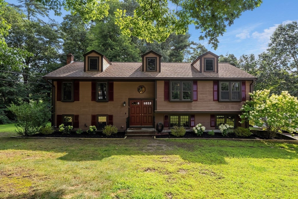 35 Lowell Road, Pembroke, MA Photo #41